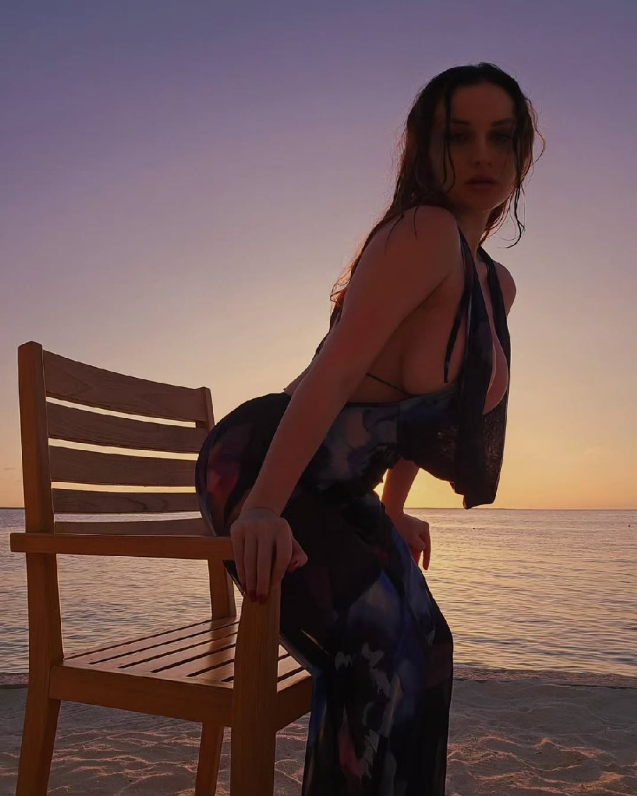 Sexy girl Miranda Faith nude in Jinan