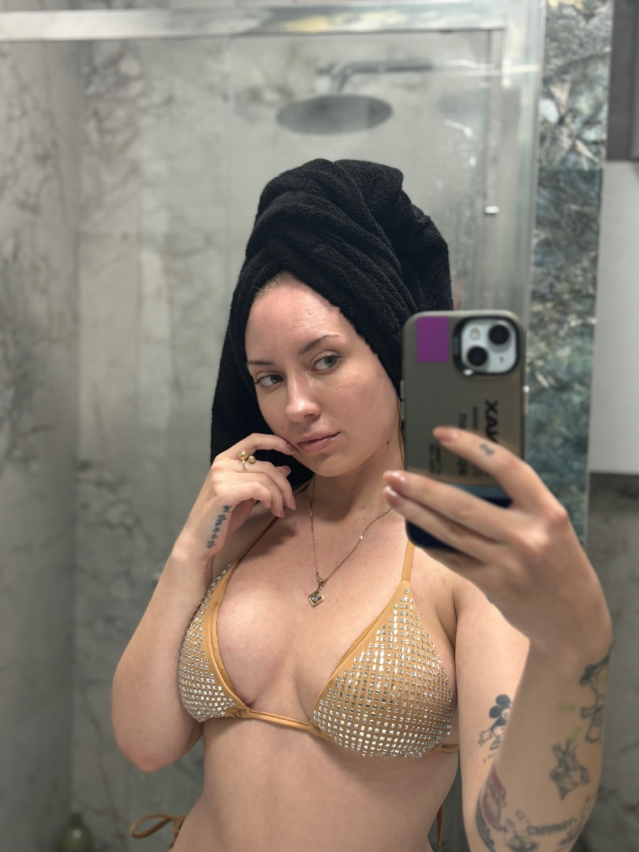 Nude girl KateV in Jinan