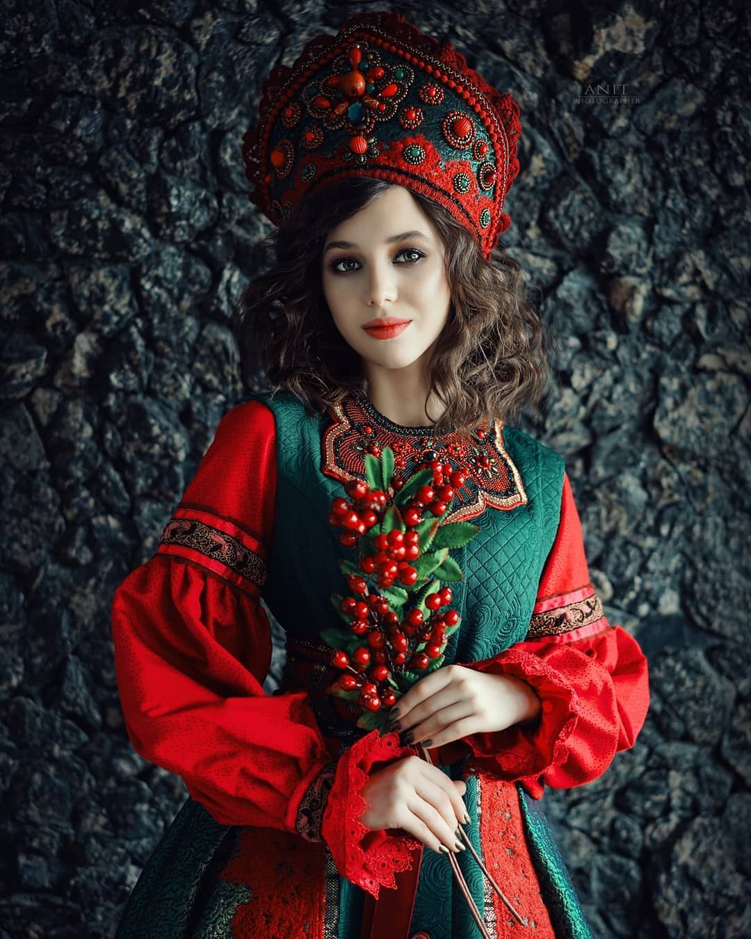 Nude girl Women in Slavic costumes in Jinan